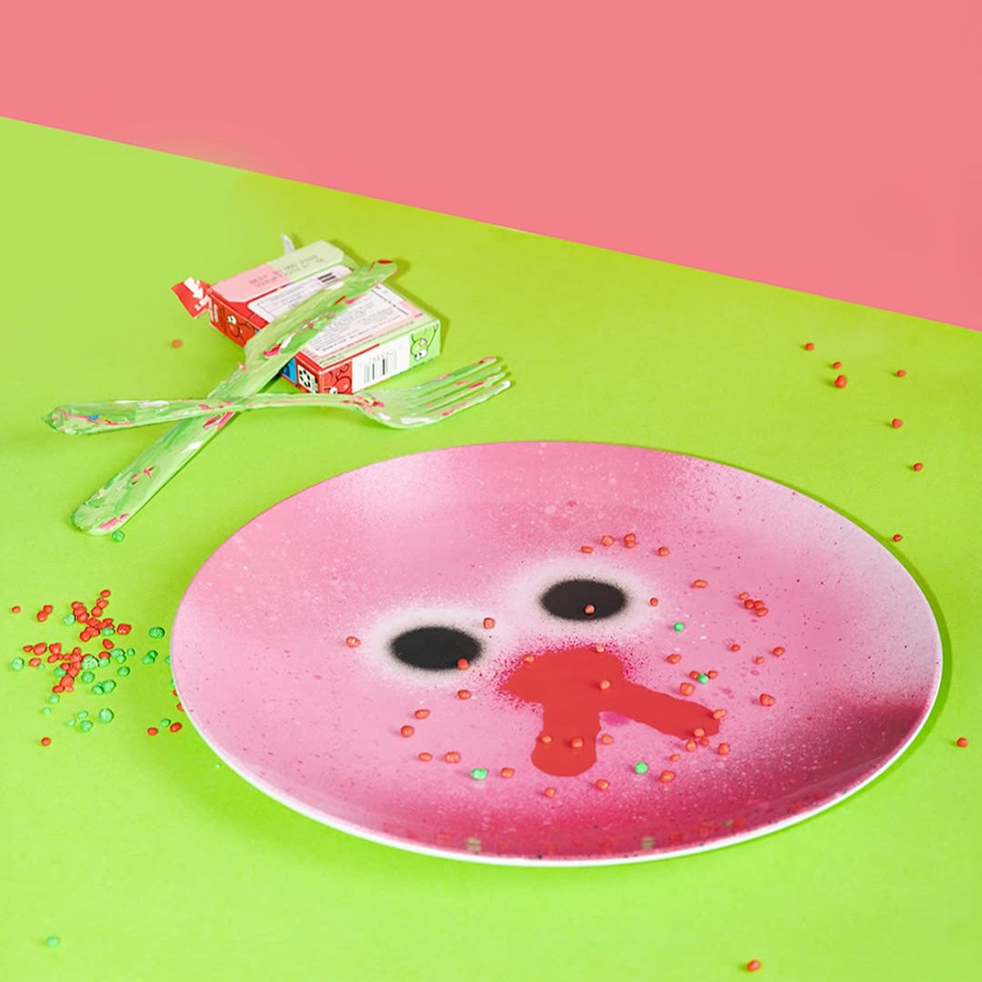 Artist designed melamine plate with face - Milkshake